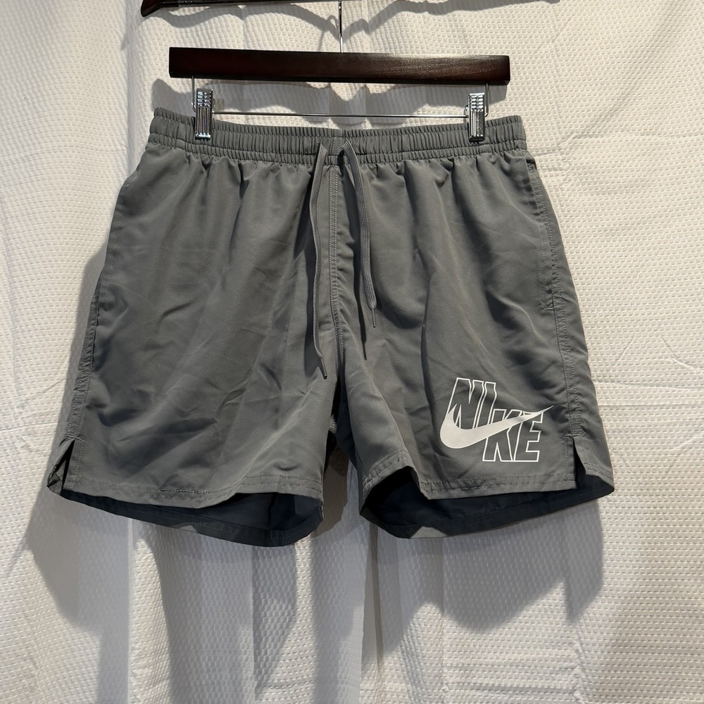 Nike Men's Dri-FIT Challenger Shorts 5" Brief Lined Volley Swim Breaker Size M